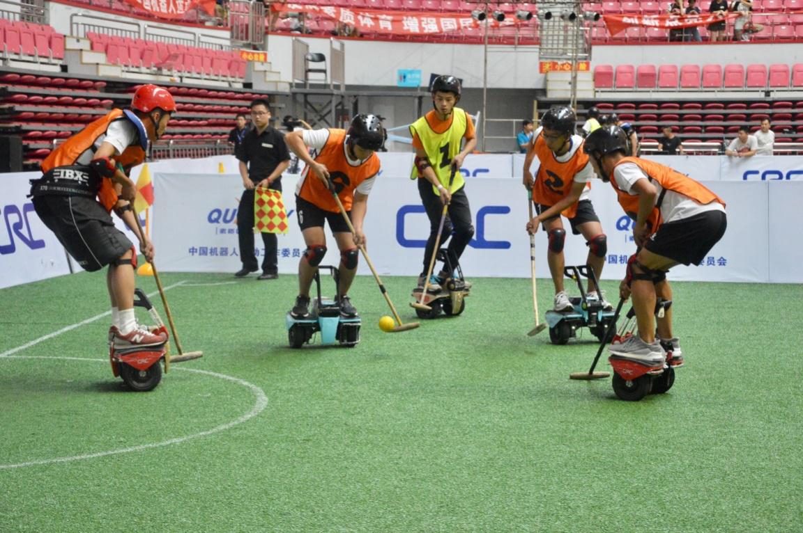 中国女排亚洲地位难保日本女排公开秘密武器获郎平点赞认可(图1)