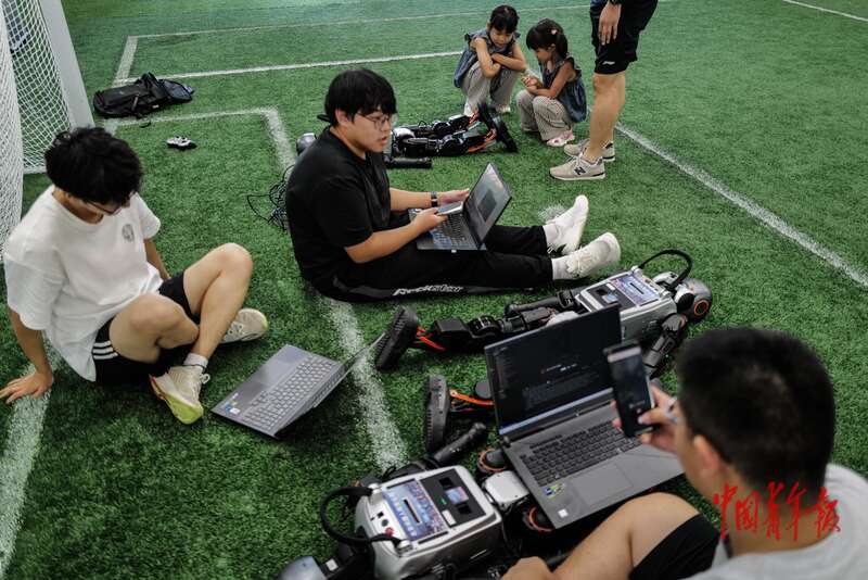 探班世界人形机器人运动会赛训基地(图9)