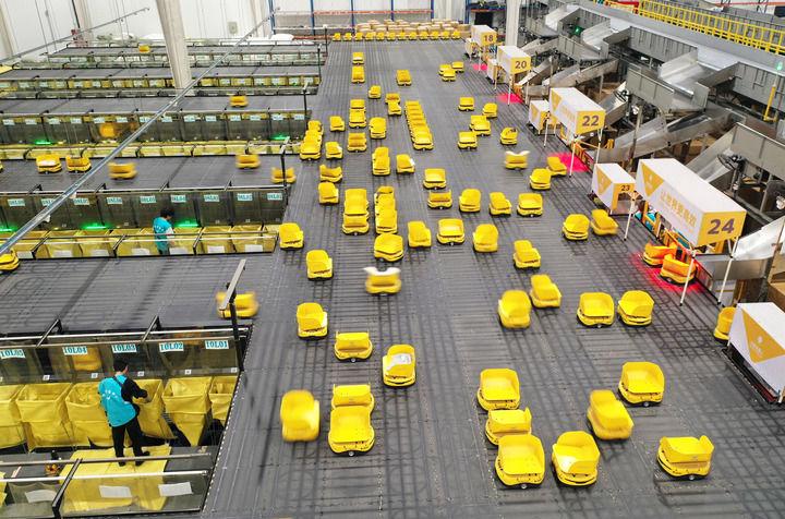 “破茧进化” 竞逐赛场——北京机器人产业加速崛起(图8)