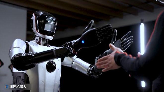 国产人形机器人突破！教会人形机器人如何像人类一样移动(图6)