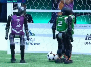 机器人“梅西”的养成：干活之前得先学踢足球(图4)