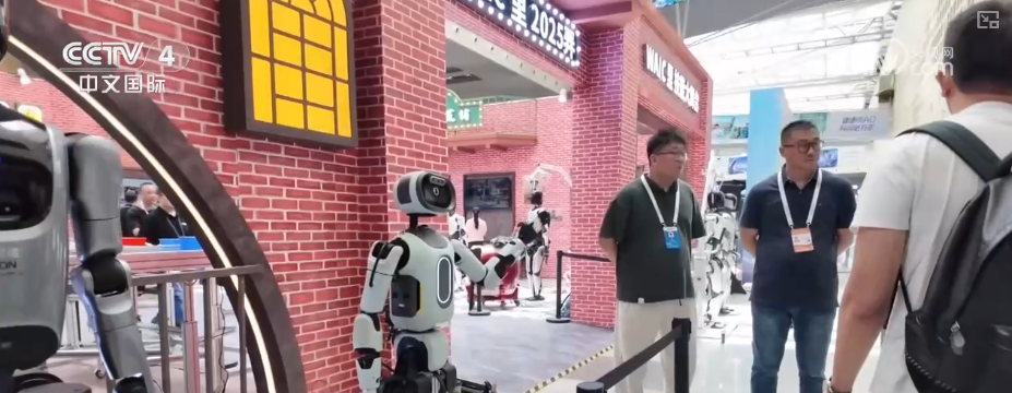 中国机器人产业稳居全球第一梯队 “全球首发”“中国首秀”重磅新品集中亮相(图5)