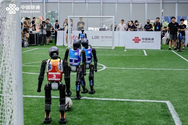 案例 5G-A与具身智能融合应用和“冰丝带”场馆包(图1)