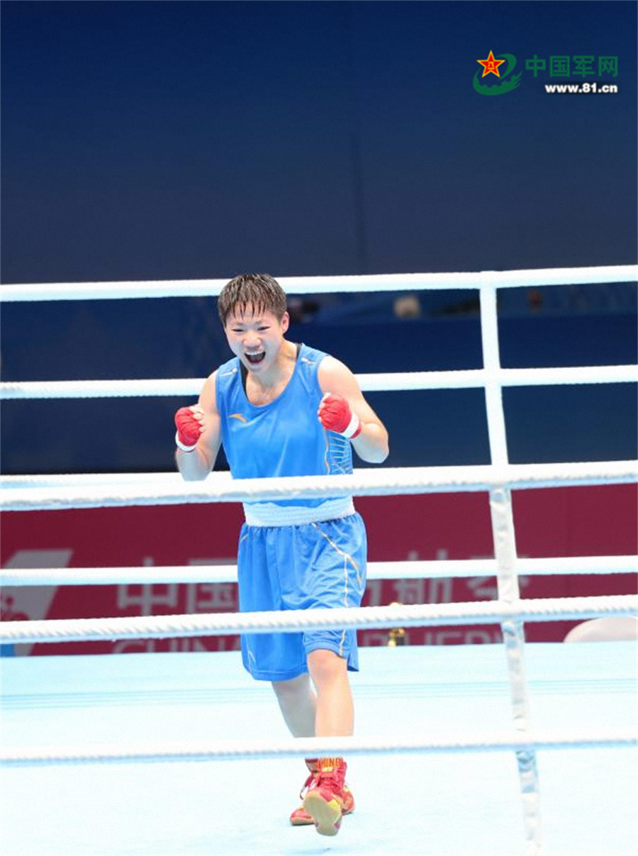 看现场丨全运会拳击比赛在深圳落幕 人形机器人亮相颁奖仪式(图2)