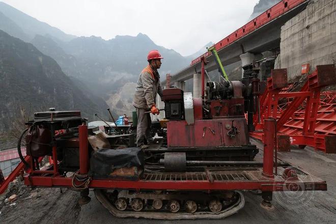 李亚隆：韧性2025(图11)