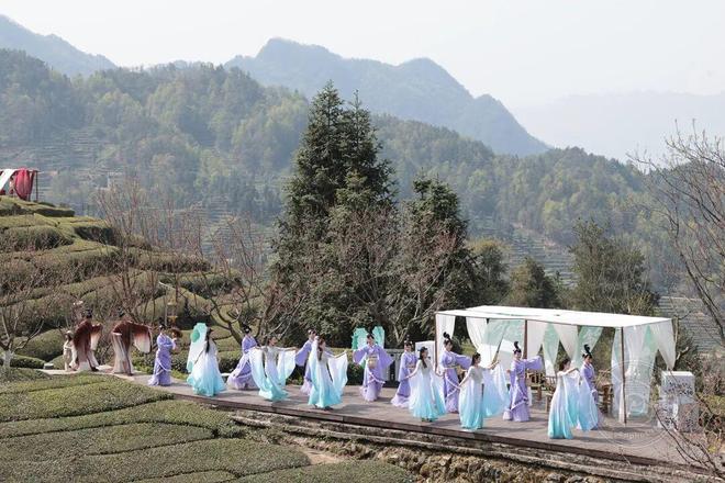 李亚隆：韧性2025(图14)