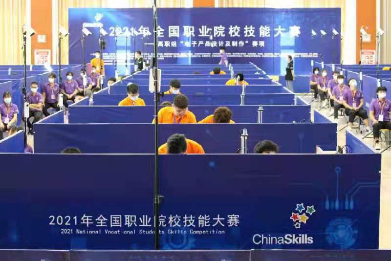 576起！总融资金额超500亿！融资爆发的背后中国机器人行业呈现哪些机遇与趋势？(图1)