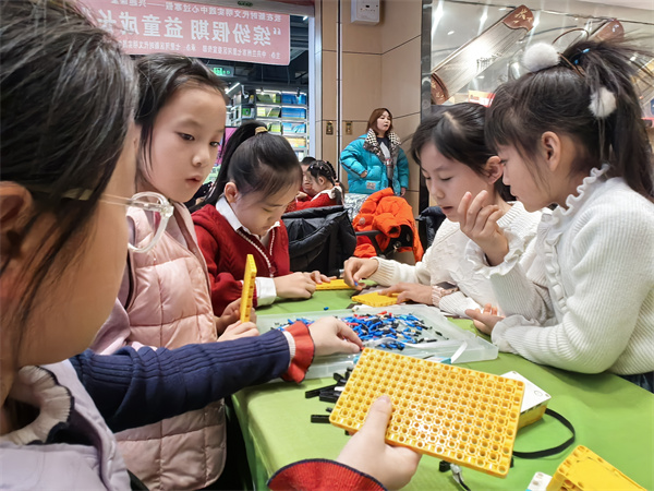 兰州市依托特色主题活动打造未成年人思想道德建设生动课堂(图2)