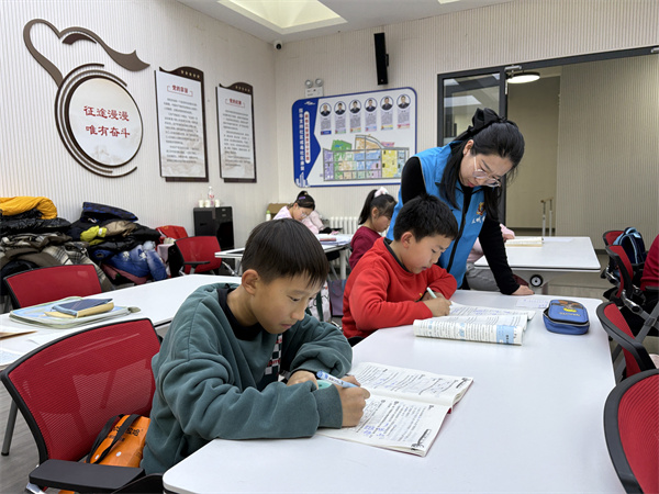 兰州市依托特色主题活动打造未成年人思想道德建设生动课堂(图3)