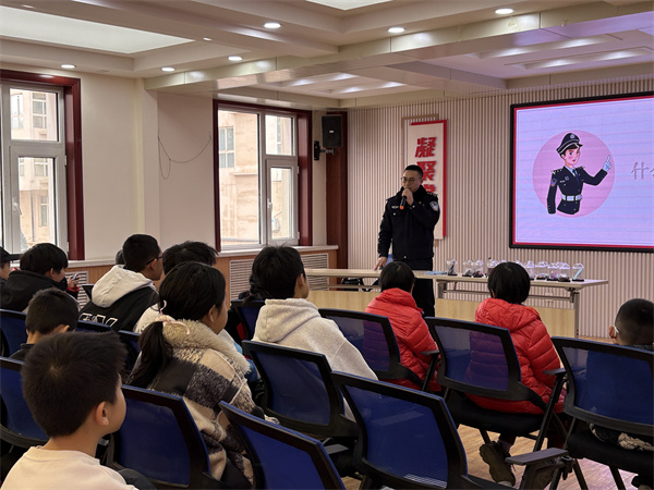 兰州市依托特色主题活动打造未成年人思想道德建设生动课堂(图5)