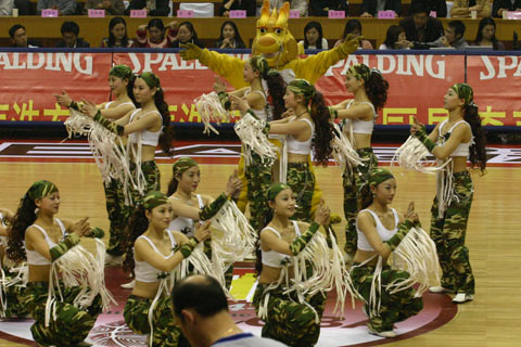 8700位球迷现场观战杭州城市足球联赛揭幕战上城4-0萧山取得开门红(图1)