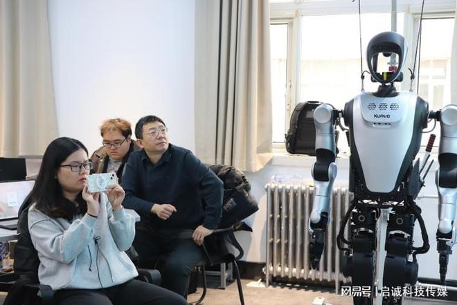 2026首期具身智能机器人大赛训练营津门启航(图10)