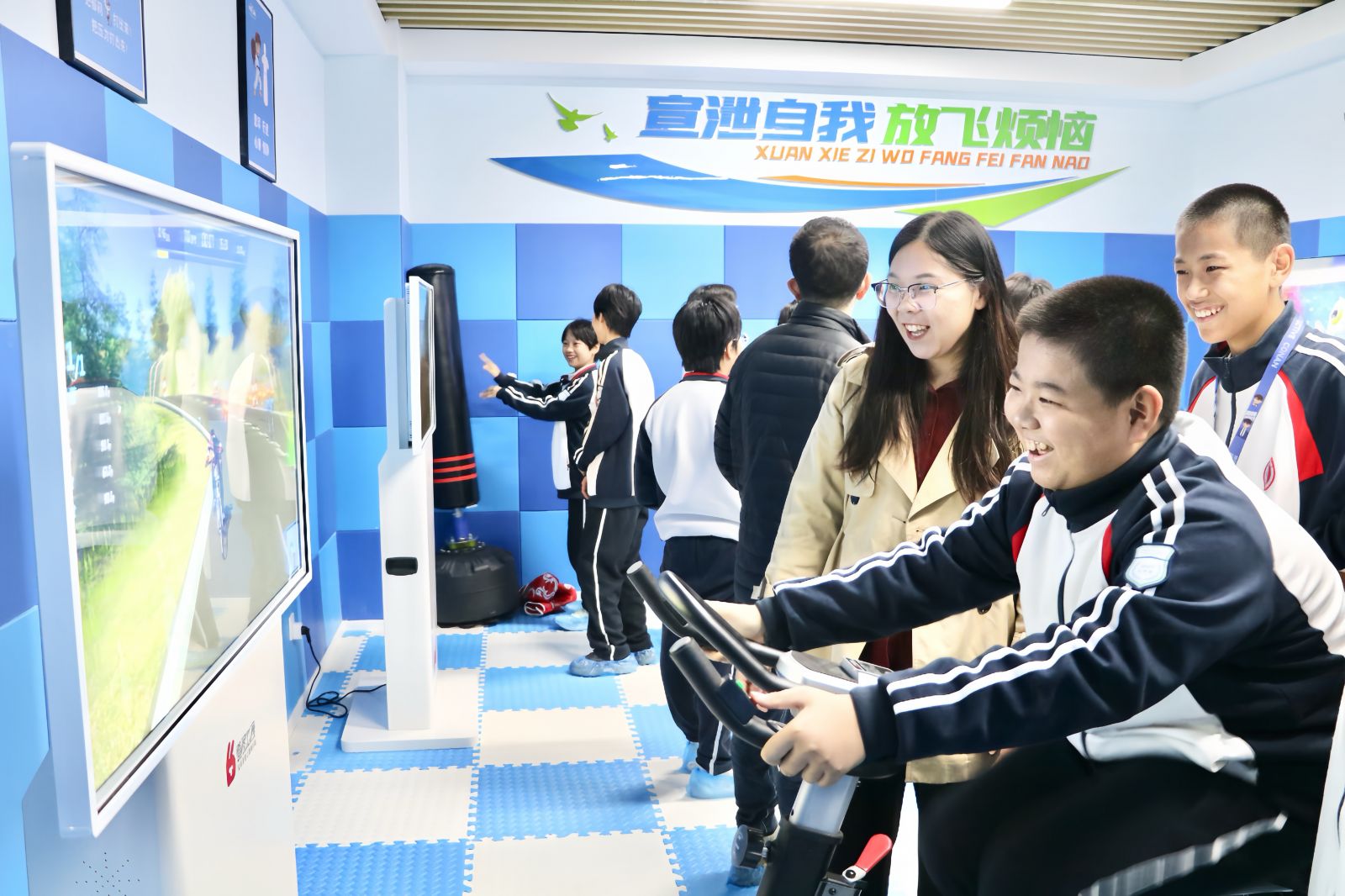 强体、明眸、健心！济南高新区全方位守护青少年健康成长_泉城新闻_大众网(图4)