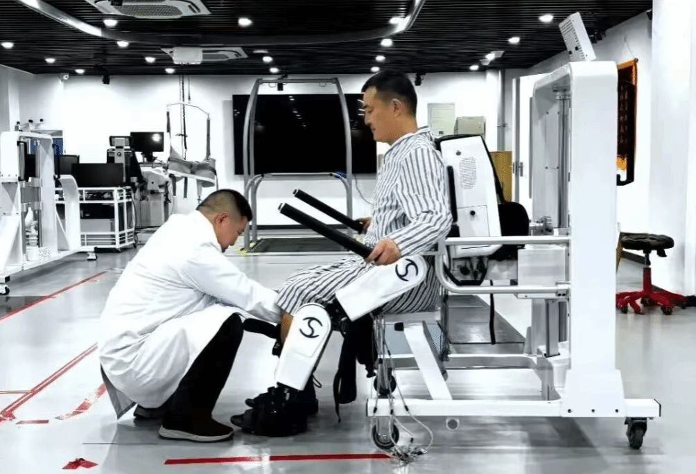 天津广播：履职 天津大学副校长明东：连续3年就为这件事！(图2)