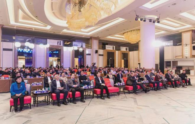 构筑新势能稳基强新质：2025中国家电厂商互融发展峰会在杭州举行(图3)