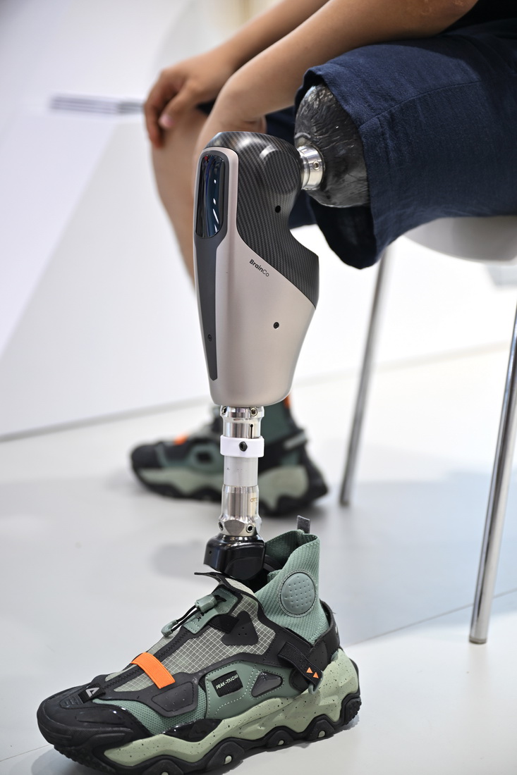 追问｜十余场景仅一项“强推荐”首份专家共识为脑机接口康复应用带来冷思考(图1)