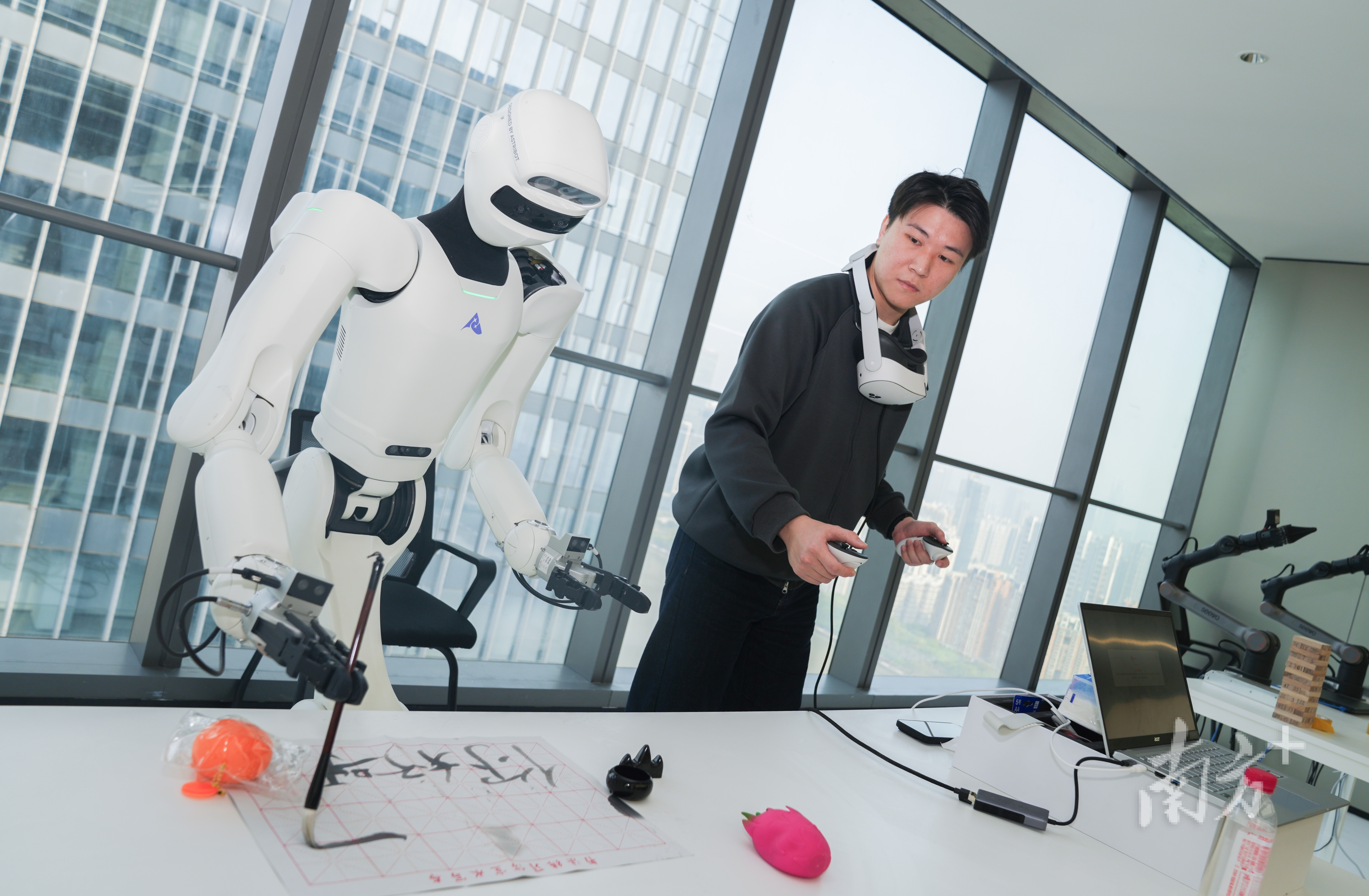 广东“机器人学校”来了！(图7)