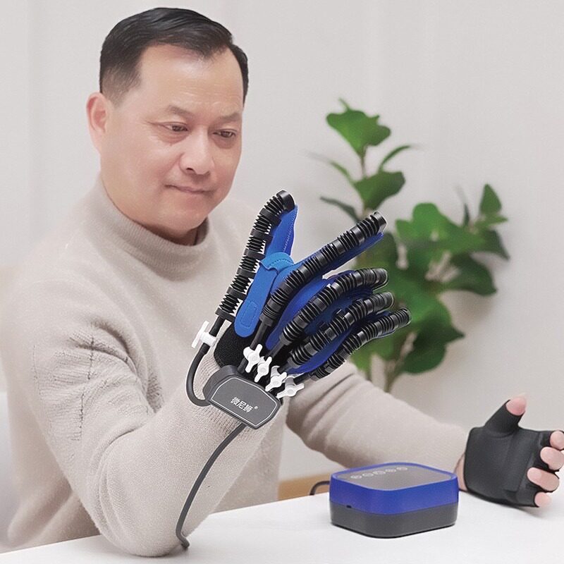 机器人“手脑并用”背后的力量——具身智能海淀方阵的集群“密码”(图1)