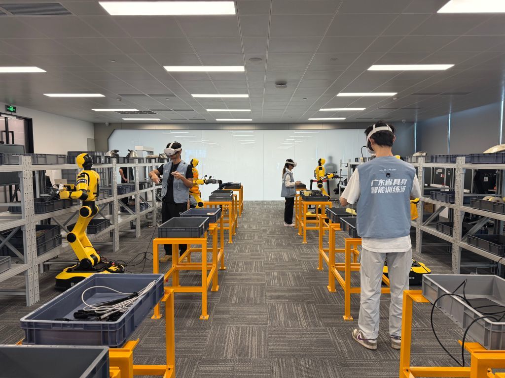 超70家启用“机器人学校”正加速落地