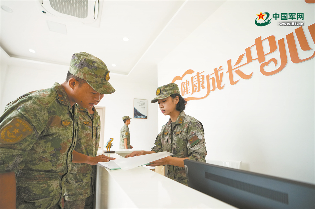 让官兵有颗“大心脏”东部战区陆军某旅加强心理服务工作